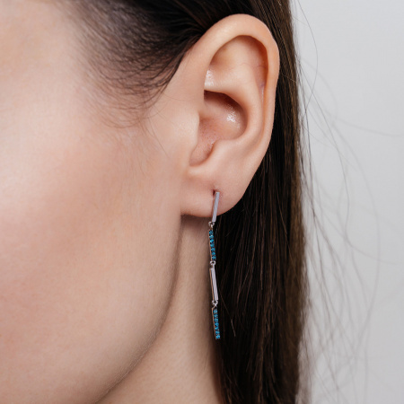 Золотые серьги с голубыми бриллиантами Naviblue C-491E-W