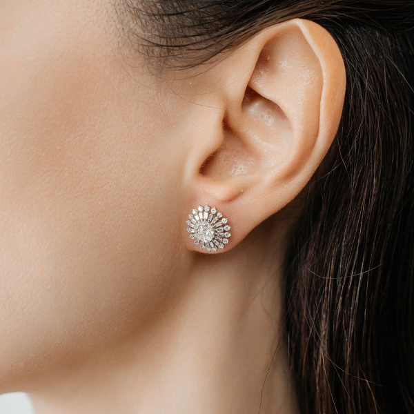 Золотые серьги Baguette с бриллиантами OZCLE0002