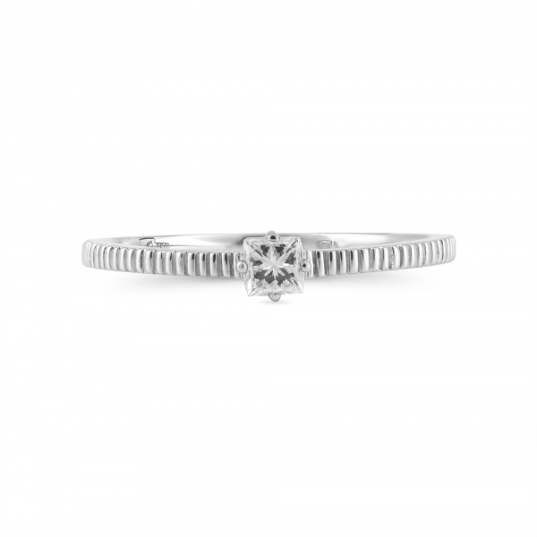 Золотое кольцо Diamond Love с бриллиантом AR4290-W Золотое кольцо Diamond Love с бриллиантом AR4290-W